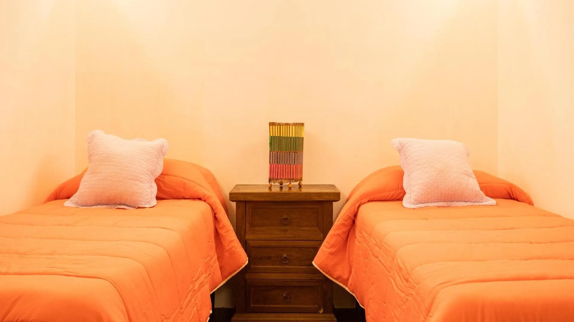 Apartment Hola House Allo Spasimo Palermo