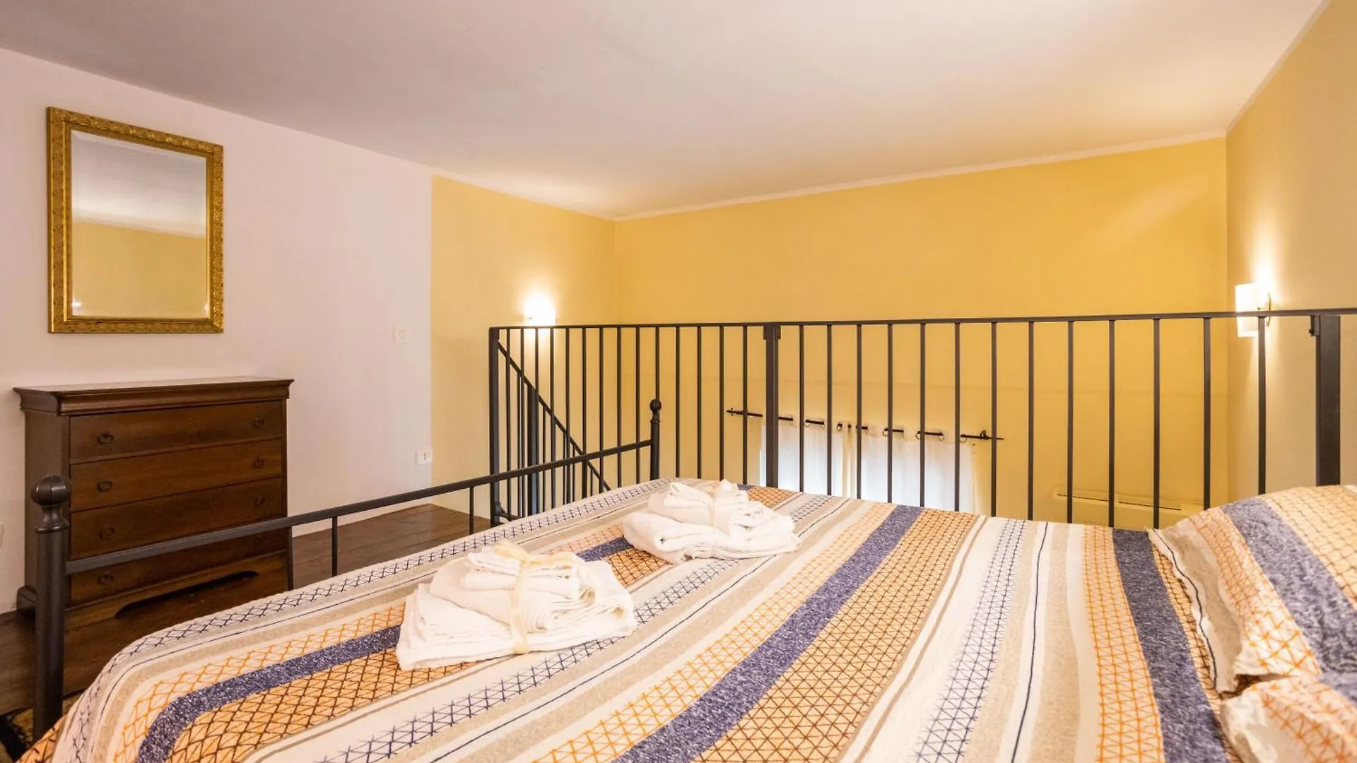 Hola House Allo Spasimo Palermo Apartment